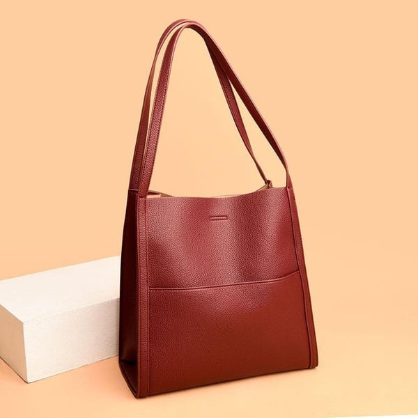 Bolso de hombro liso y unicolor de cuero genuino