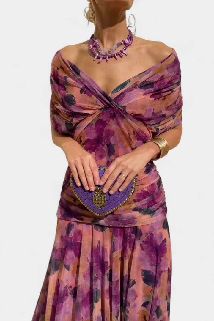 Iselina | Vestido largo fruncido para mujer con cuello en V elegante | Fluido