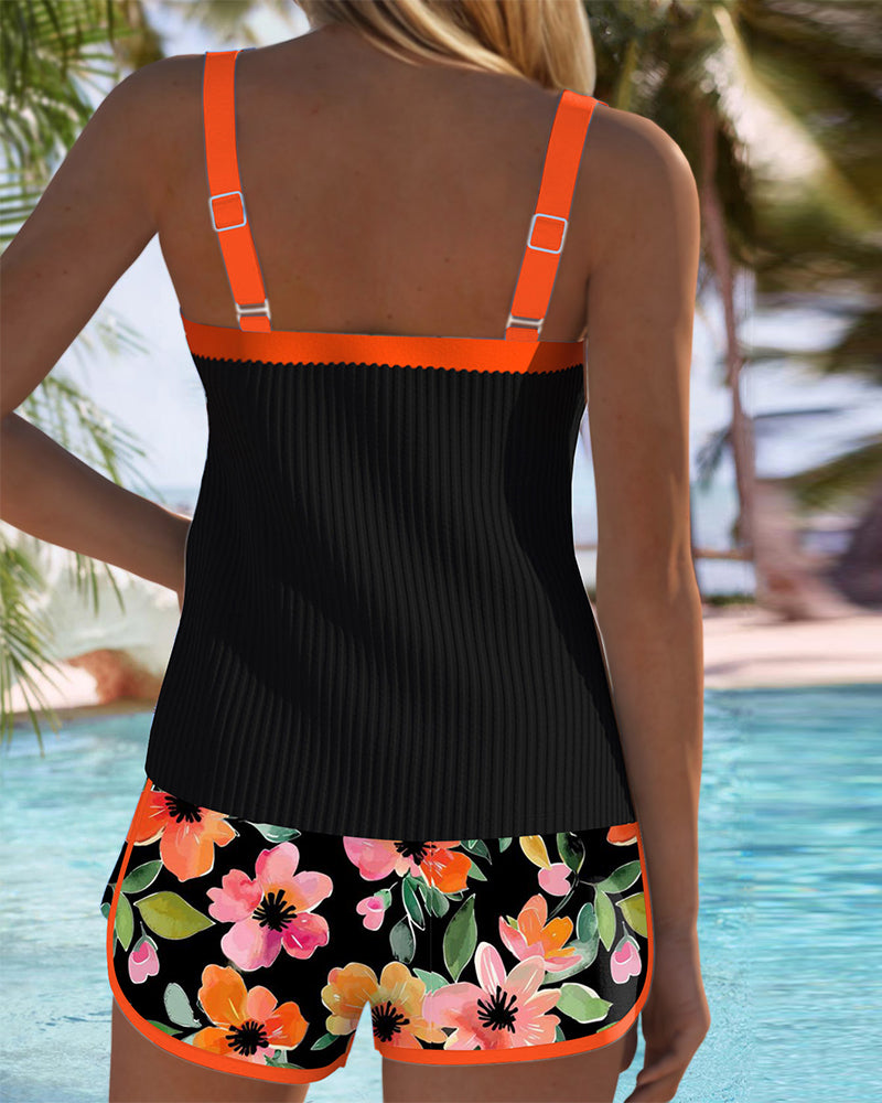 Coral | Tankini con Top Acanalado y Shorts Florale