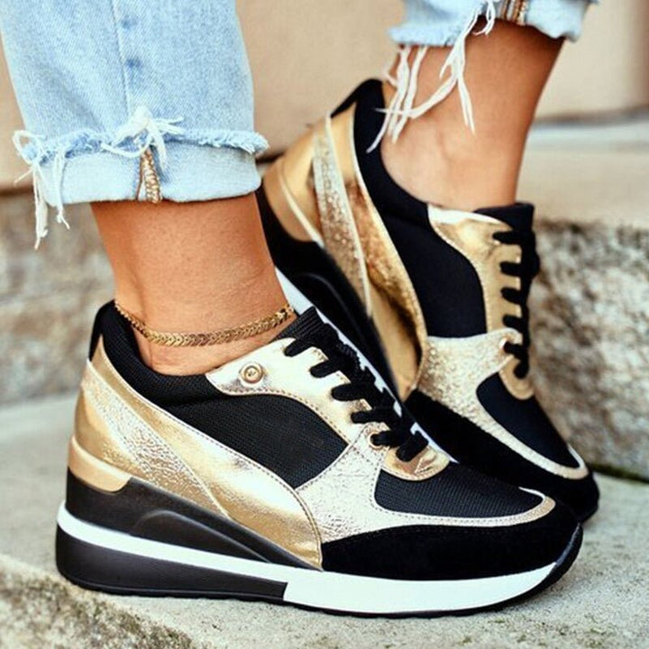 Kenia | Zapatillas de plataforma con diseño brillante y cordones