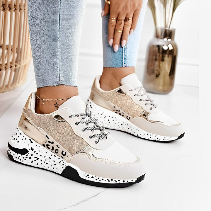 Consuelo | Zapatillas ortopédicas con cordones y suela gruesa