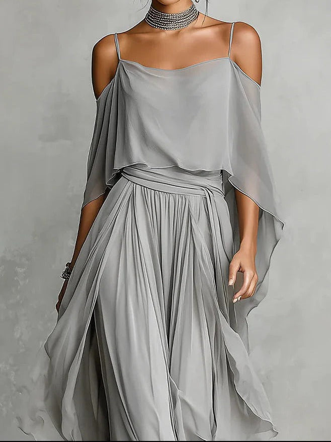 Isabela | Conjunto fluido gris con top de tirantes y pantalón ligero